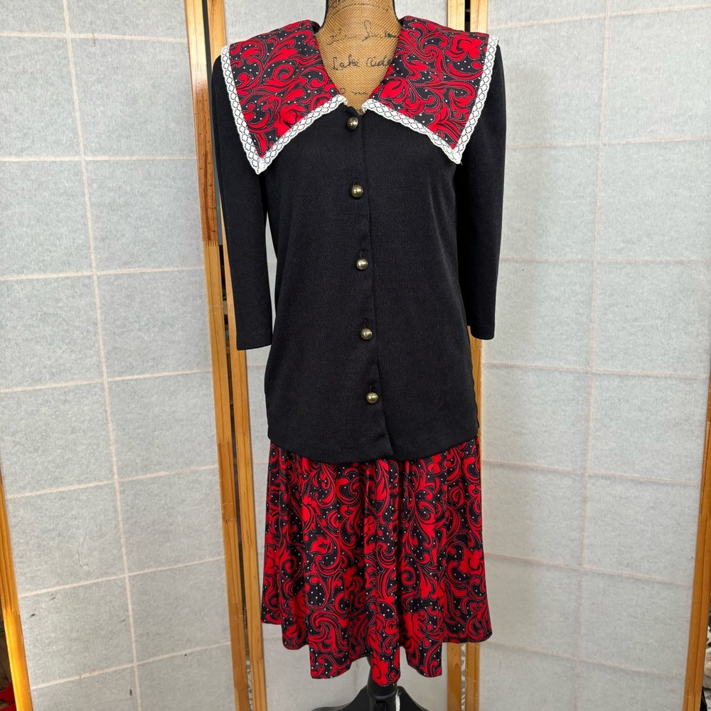 Vintage European Connection Red‎ Black Paisley Cardigan Skirt Set Women Sz 11/12